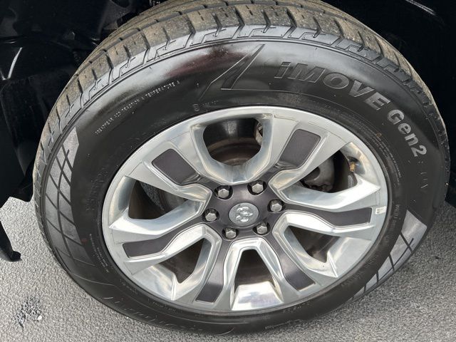 2023 Ram 1500 Limited Image 10 of 28