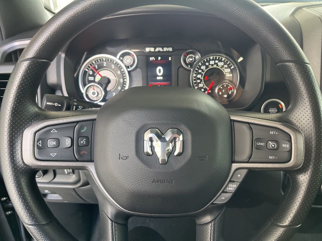 Vehicle image 34 of 34