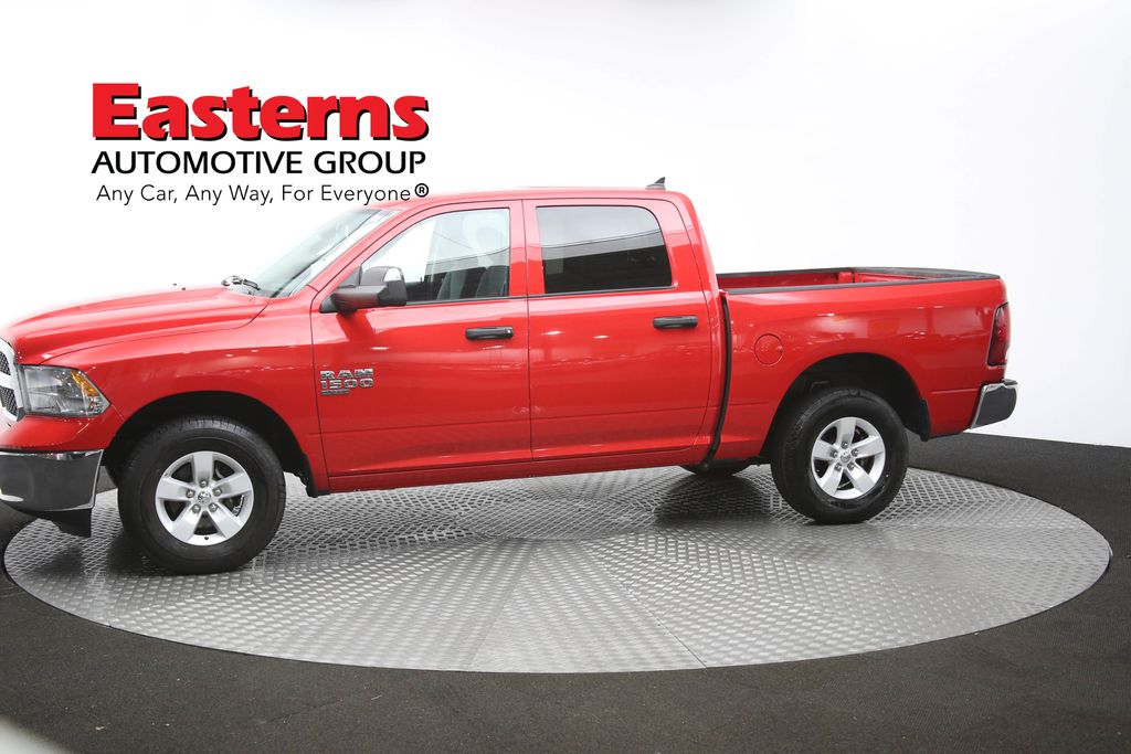 Vehicle image 2 of 62
