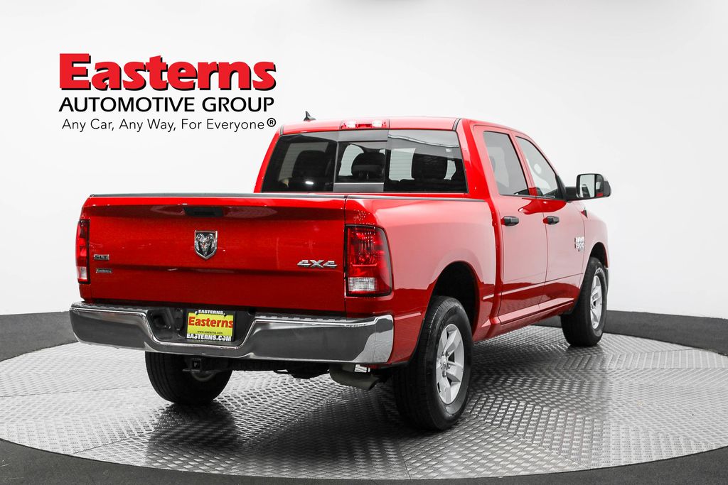 Vehicle image 24 of 62