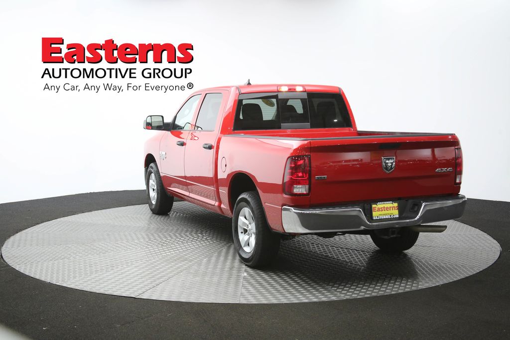 Vehicle image 30 of 62