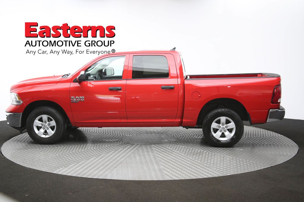 Vehicle image 34 of 62