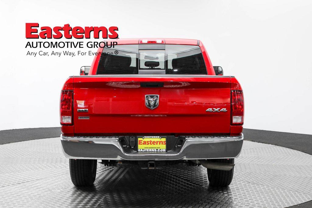 Vehicle image 29 of 62