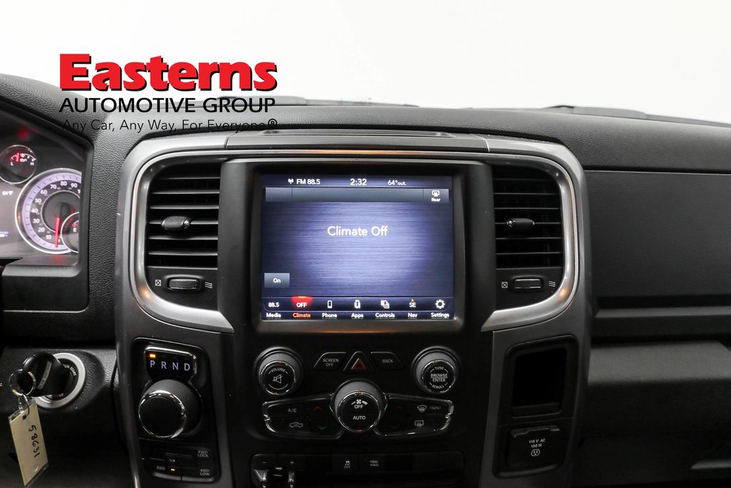 Vehicle image 42 of 62