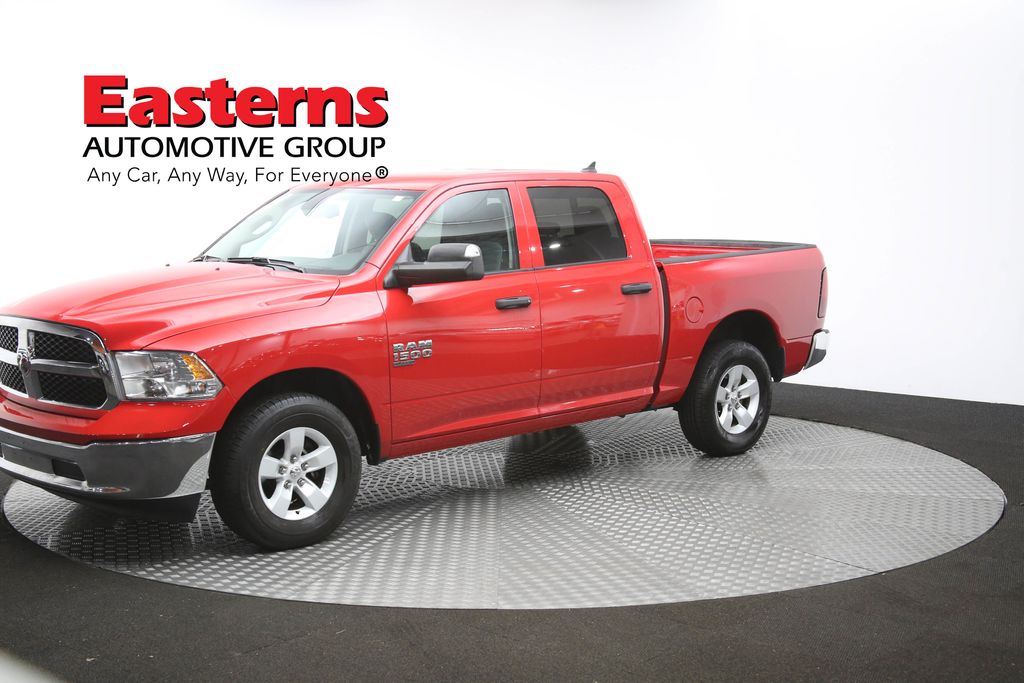 Vehicle image 5 of 62