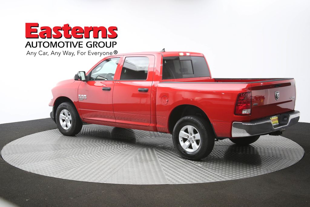 Vehicle image 32 of 62