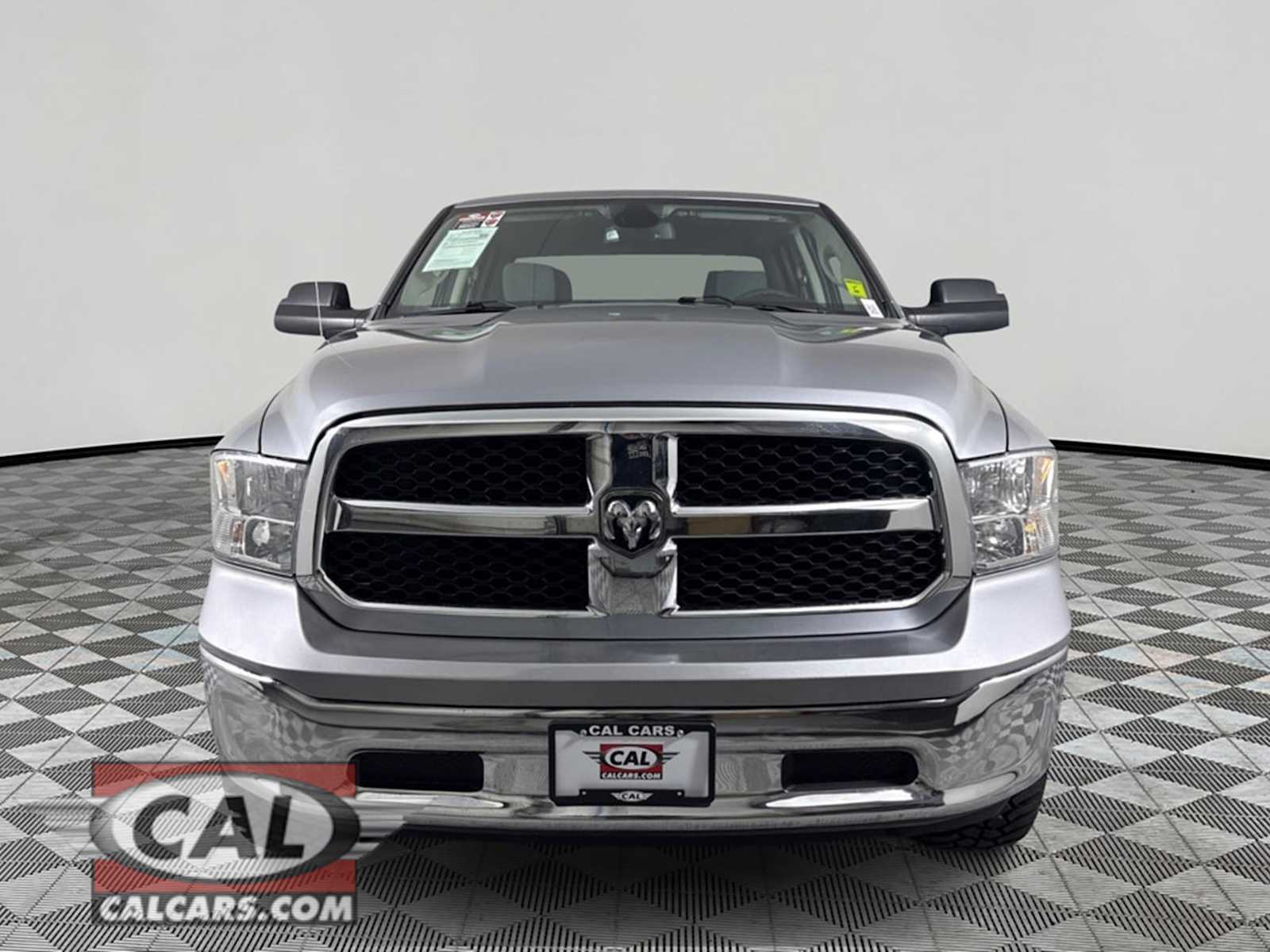 2023 Ram 1500 Classic SLT Image 2 of 24