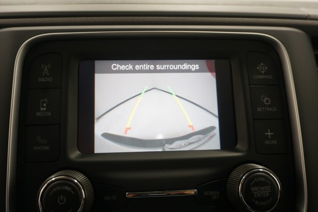 Vehicle image 31 of 33