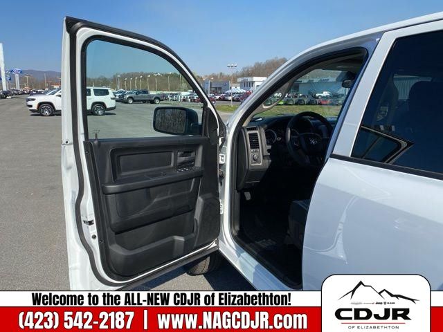 2023 Ram 1500 Classic Tradesman Image 11 of 30