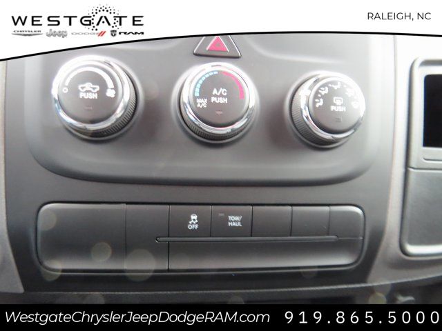 Vehicle image 25 of 30
