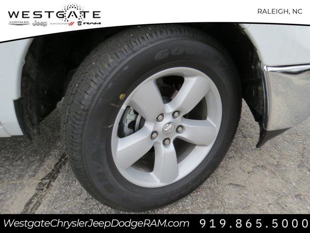 Vehicle image 9 of 30