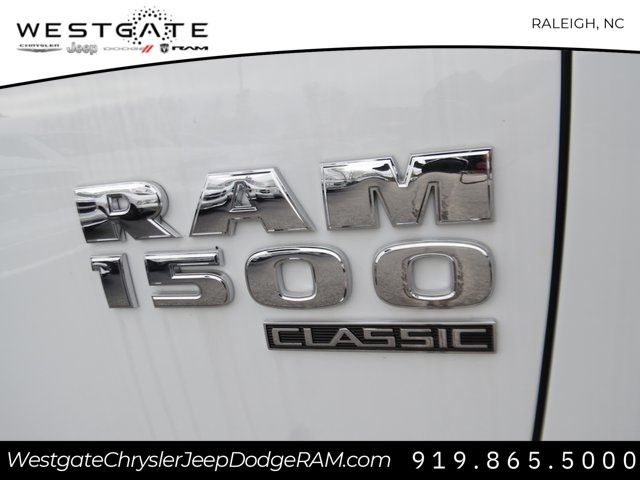 Vehicle image 10 of 30