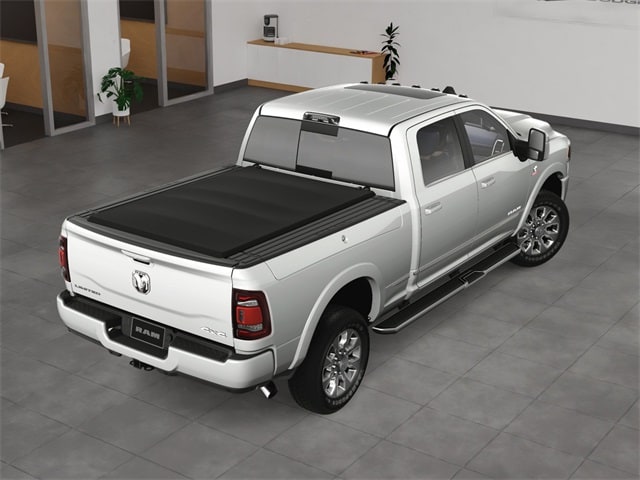 Vehicle image 5 of 24