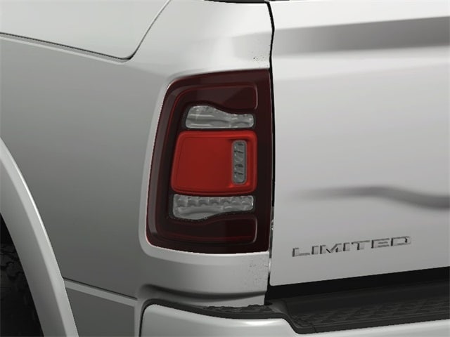 Vehicle image 12 of 24