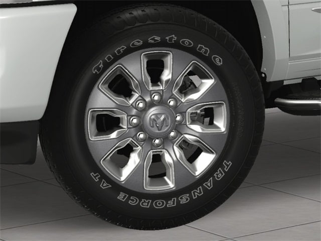 Vehicle image 11 of 24
