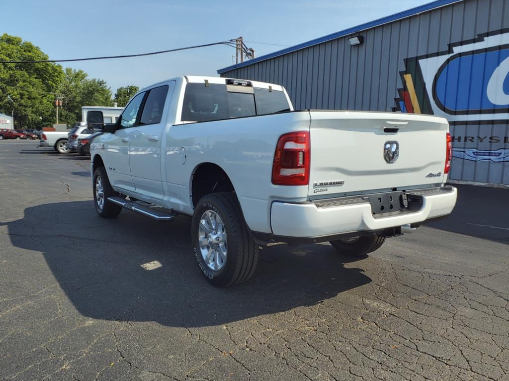 Vehicle image 6 of 33
