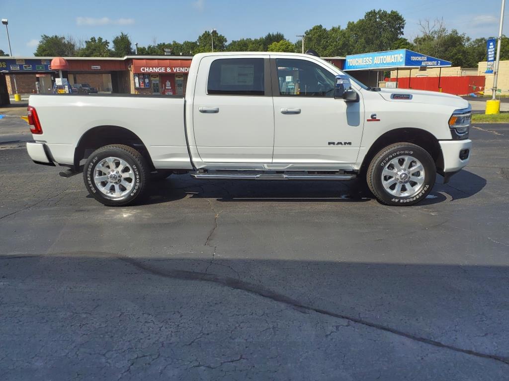 Vehicle image 4 of 33