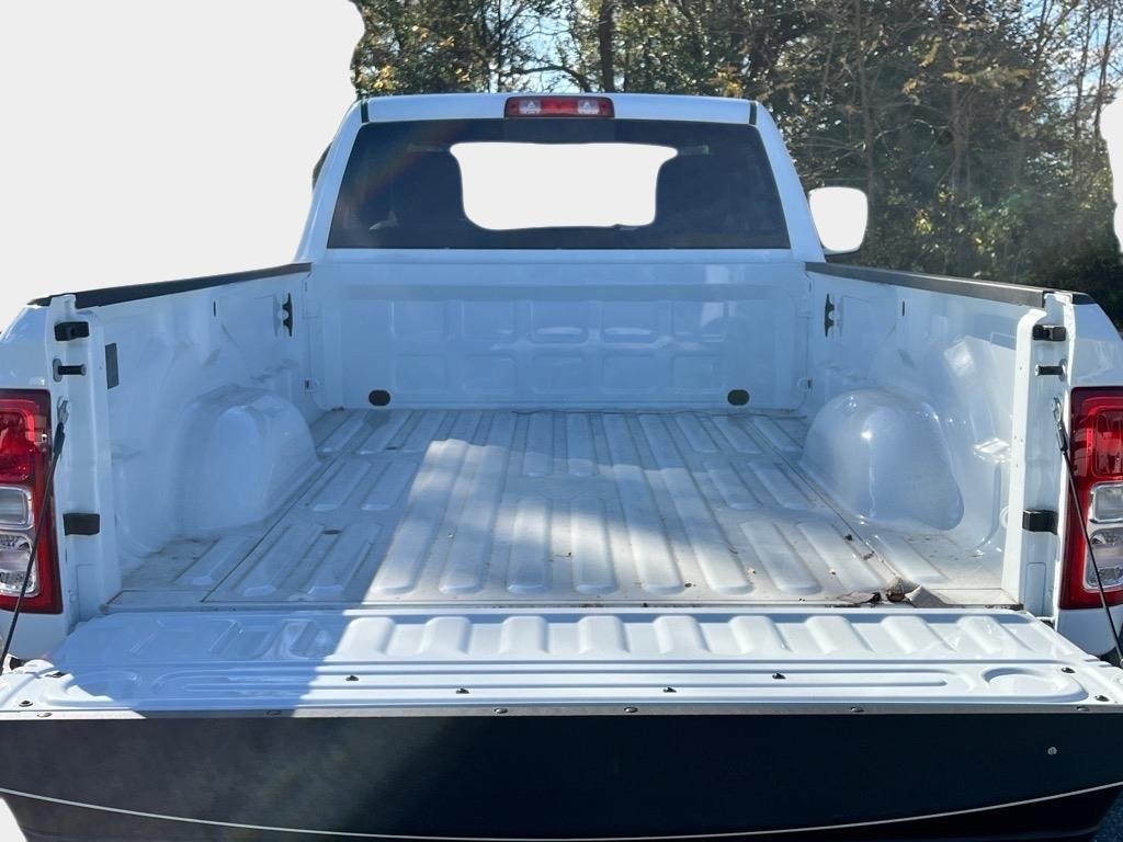 Vehicle image 19 of 19