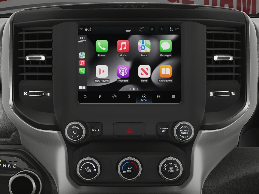 Vehicle image 19 of 24