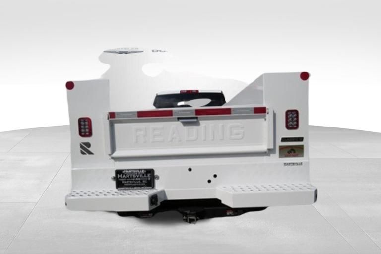 Vehicle image 7 of 21