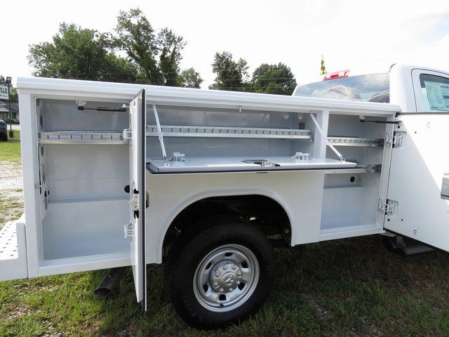 Vehicle image 6 of 21