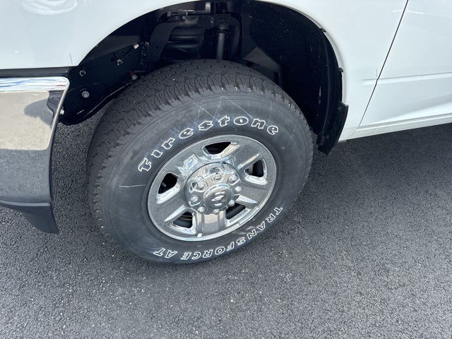 Vehicle image 7 of 20