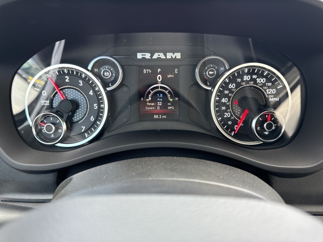 Vehicle image 12 of 20