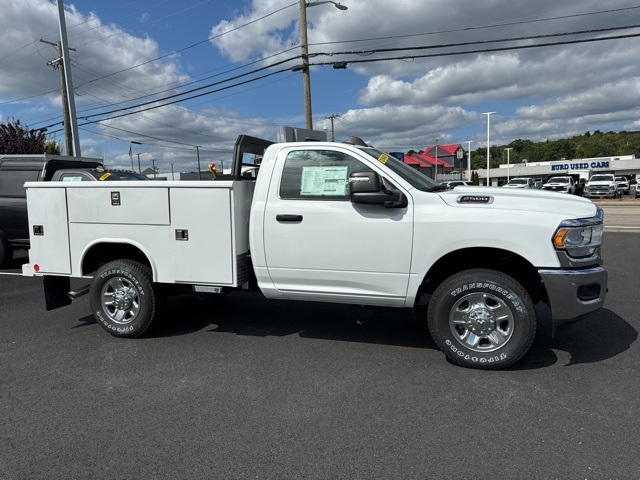 Vehicle image 2 of 20