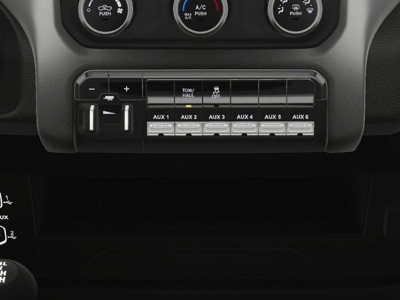 Vehicle image 20 of 34