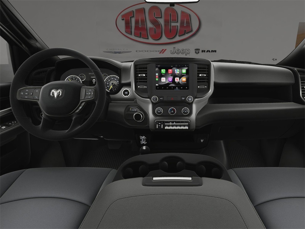 Vehicle image 17 of 34