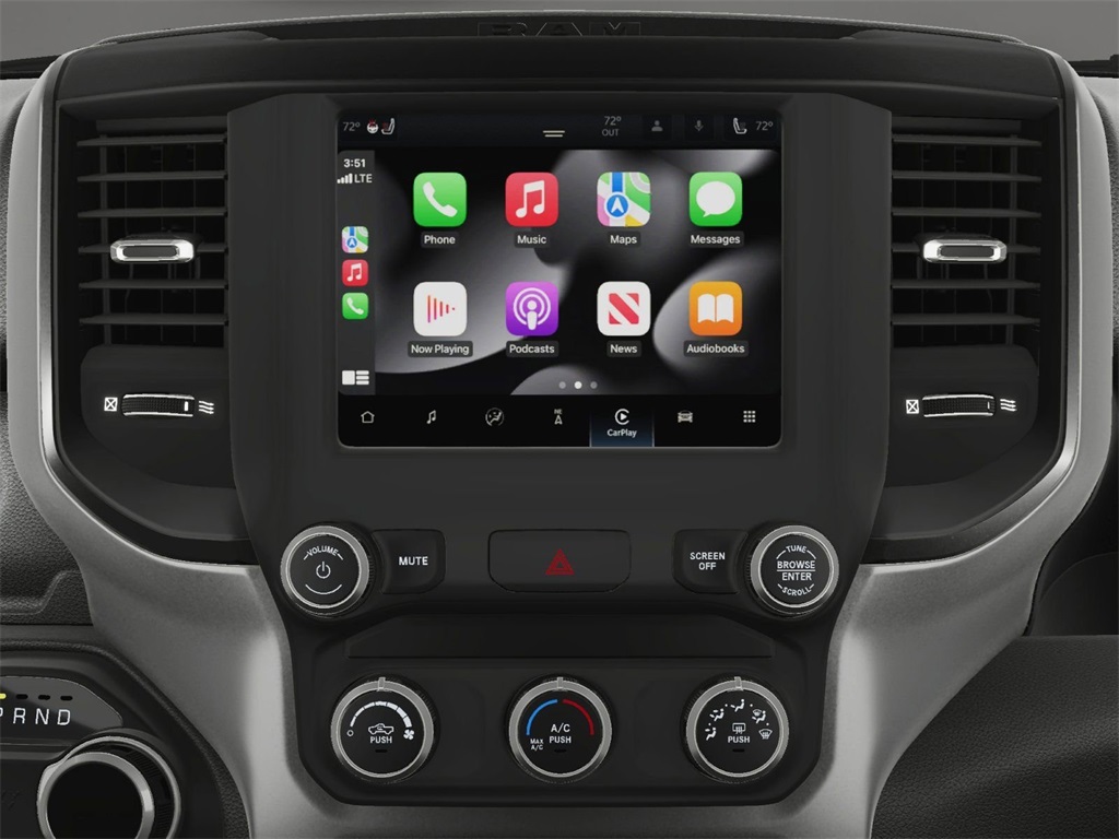 Vehicle image 19 of 34