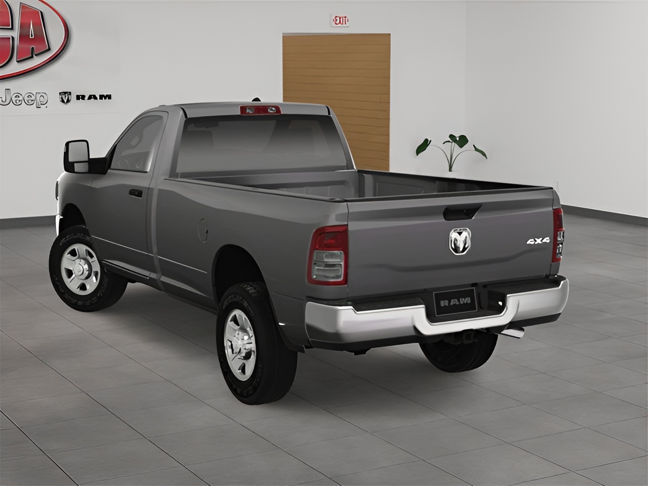 Vehicle image 33 of 34