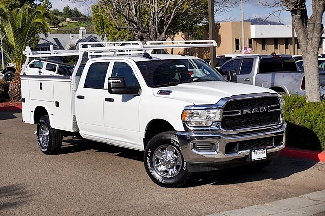 Vehicle image 2 of 48