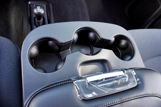 Vehicle image 41 of 48