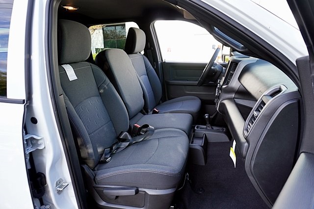 Vehicle image 22 of 48