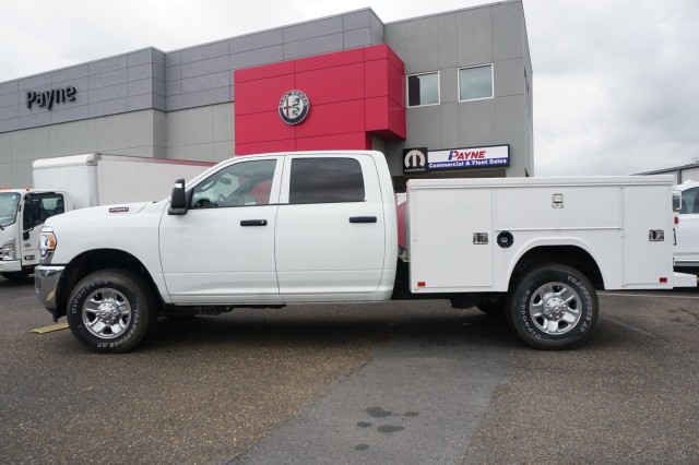 Vehicle image 9 of 34