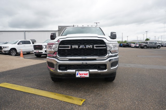 Vehicle image 2 of 34