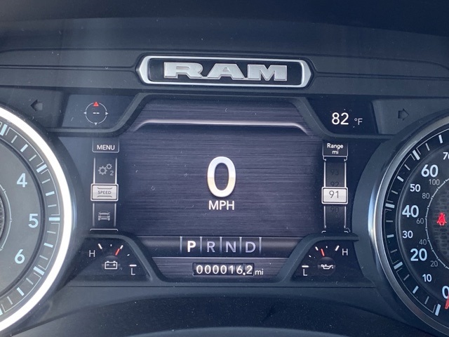 Vehicle image 19 of 35