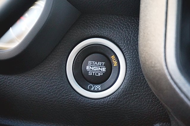 Vehicle image 34 of 41