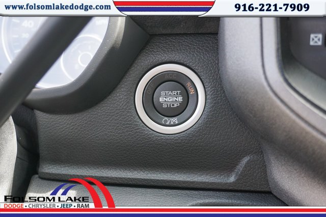 Vehicle image 22 of 23