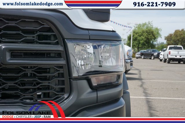 Vehicle image 5 of 23