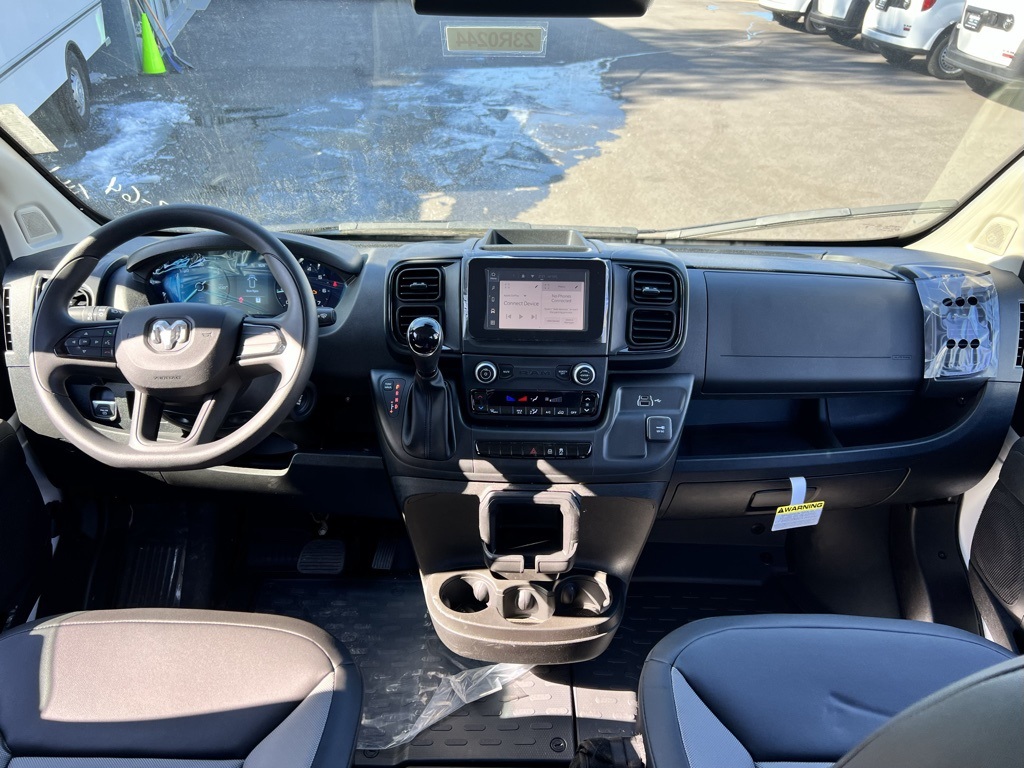Vehicle image 22 of 26