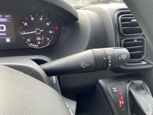 Vehicle image 28 of 30