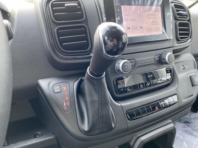 Vehicle image 22 of 30