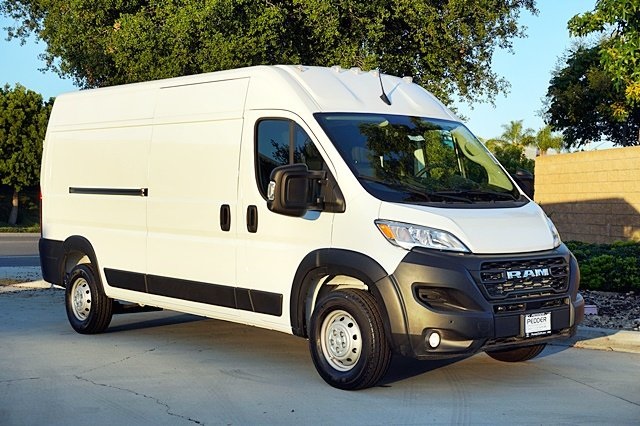 Vehicle image 3 of 45