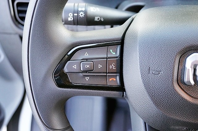 Vehicle image 42 of 45