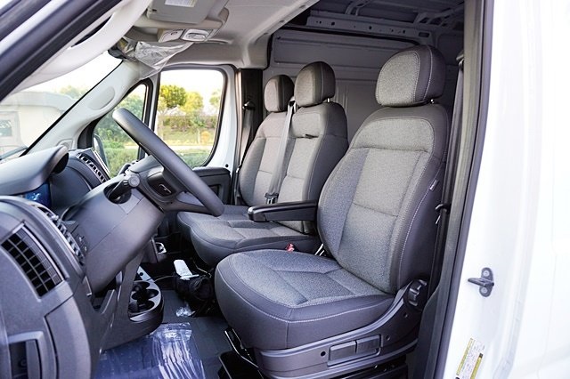 Vehicle image 24 of 45
