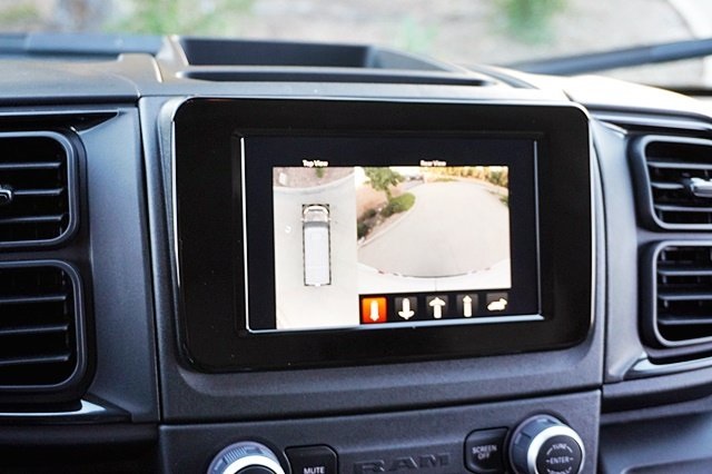 Vehicle image 36 of 45