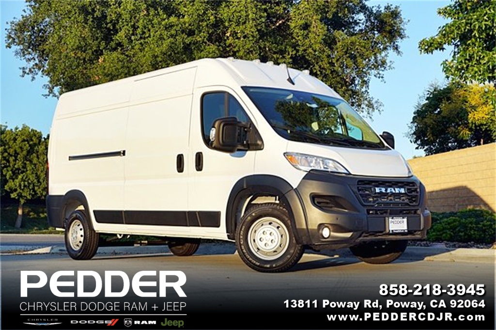 Vehicle image 5 of 45