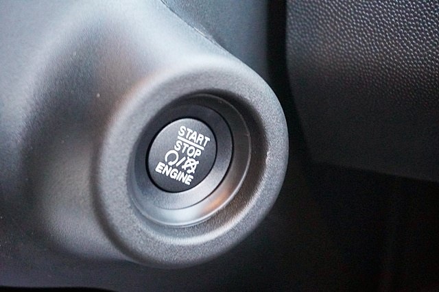 Vehicle image 38 of 45